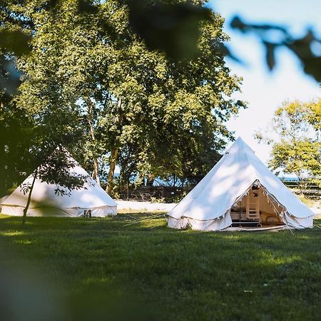 Отель Glamping Mella Muiza Юрмала Экстерьер фото
